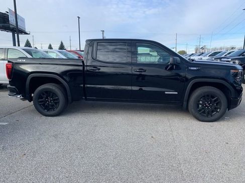 New 2026 GMC Sierra 1500 Elevation image 3