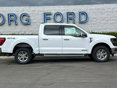 New 2025 Ford F150 XLT w/ Equipment Group 302A MID