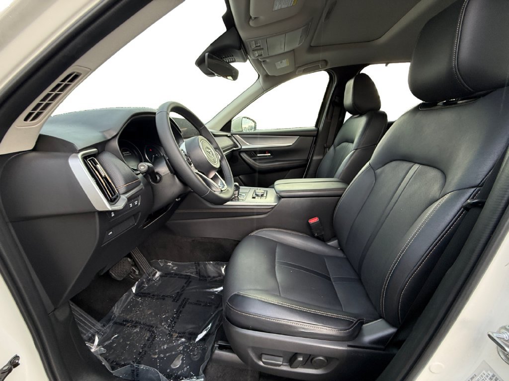 Used 2024 MAZDA CX-90 3.3 Turbo w/ Preferred Plus AWD/4WD image 9
