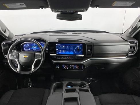 Certified 2022 Chevrolet Silverado 1500 LT AWD/4WD image 15