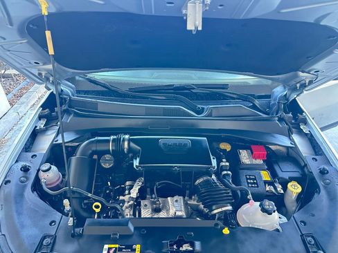 Used 2025 Jeep Compass Trailhawk w/ Trailer Tow Group image 32