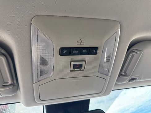 Used 2024 Toyota RAV4 XLE AWD/4WD image 24