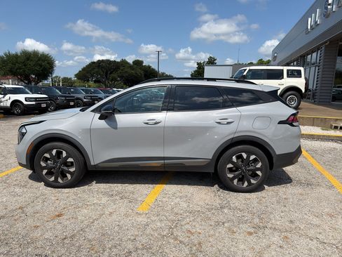 Used 2023 Kia Sportage X-Line w/ X-Line Premium Package AWD/4WD image 8