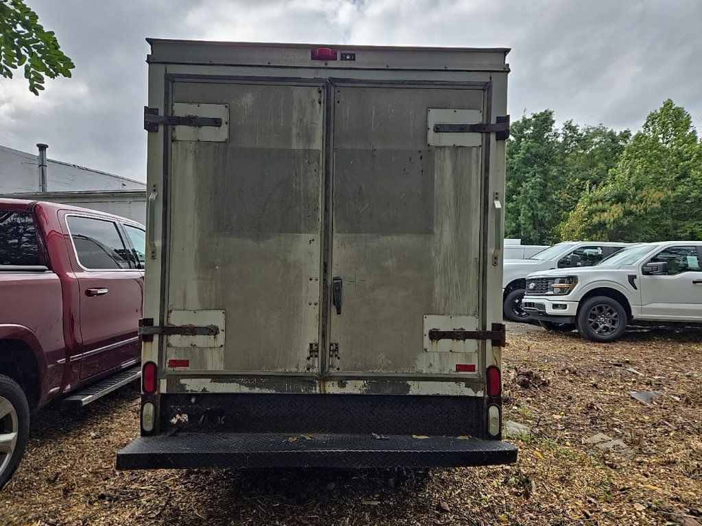 Used 2007 Ford E-350 and Econoline 350 Super Duty RWD image 5