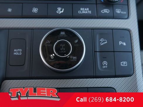Used 2025 Hyundai Palisade SEL AWD/4WD image 33