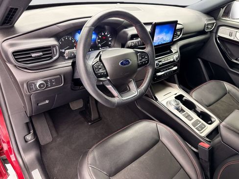 Used 2022 Ford Explorer ST-Line RWD image 9