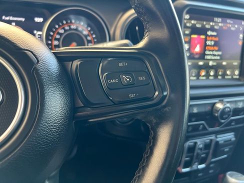 Used 2022 Jeep Gladiator Sport AWD/4WD image 29