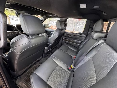 Certified 2025 Toyota Tacoma Limited AWD/4WD image 45