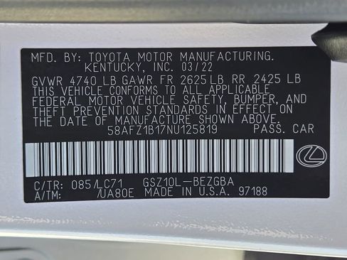 Used 2022 Lexus ES 350 Ultra Luxury w/ Accessory Package 2 image 32