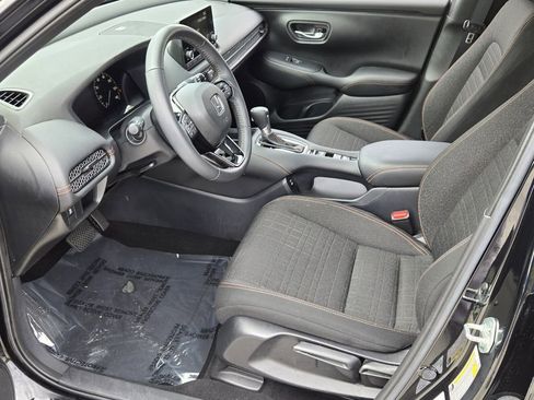 Used 2024 Honda HR-V Sport image 10