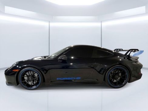 Certified 2022 Porsche 911 GT3 RWD image 4