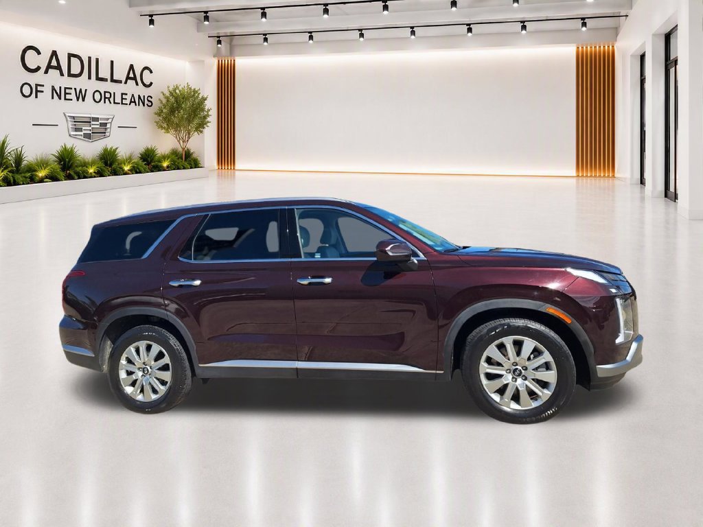 Used 2025 Hyundai Palisade SEL FWD image 2