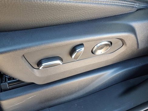 Used 2025 GMC Sierra 1500 Denali image 16