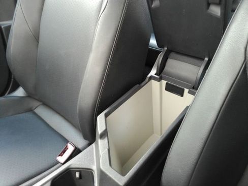 Used 2019 Volkswagen Jetta SE FWD image 48