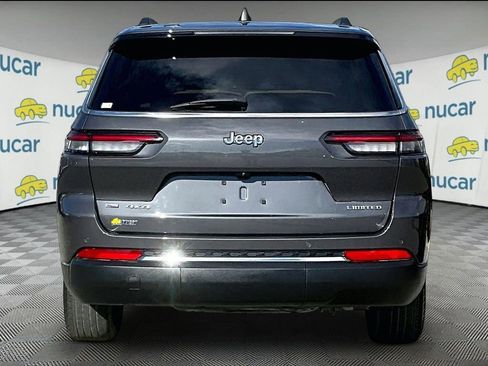 Used 2023 Jeep Grand Cherokee L Limited w/ Trailer Tow Group (B) AWD/4WD image 5