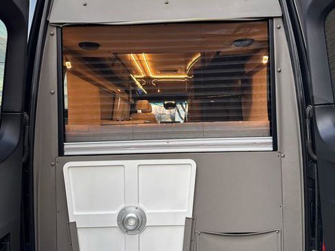 Used 2020 Mercedes-Benz Sprinter 3500 image 67