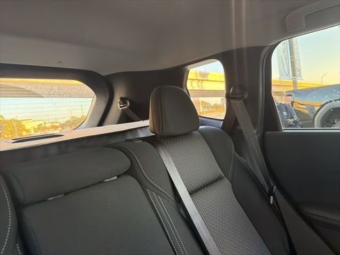 Used 2025 Mitsubishi Outlander ES image 13