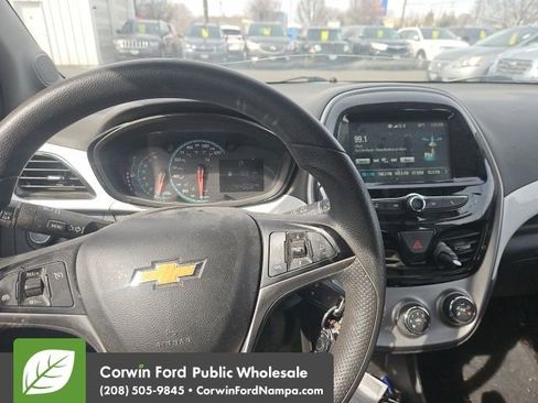 Used 2018 Chevrolet Spark LT image 10