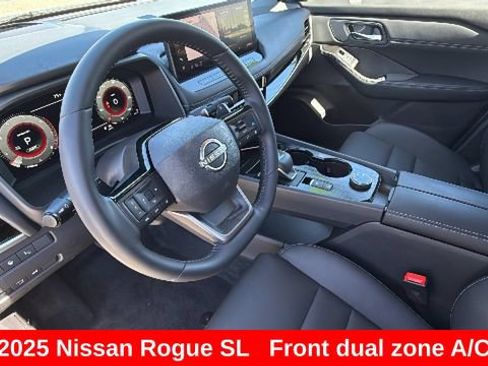 Certified 2025 Nissan Rogue SL w/ SL Premium Package AWD/4WD image 10