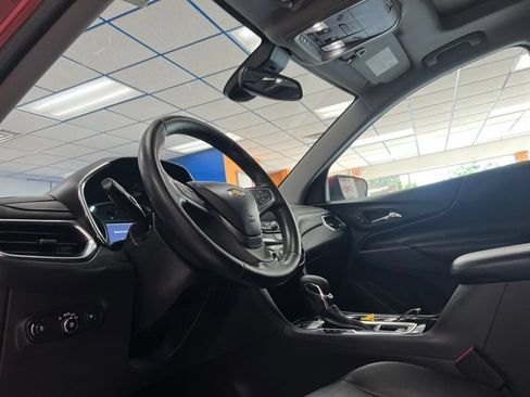 Used 2024 Chevrolet Equinox Premier AWD/4WD image 19