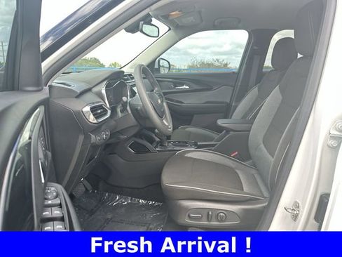 Used 2023 Chevrolet TrailBlazer LT w/ Convenience Package image 22