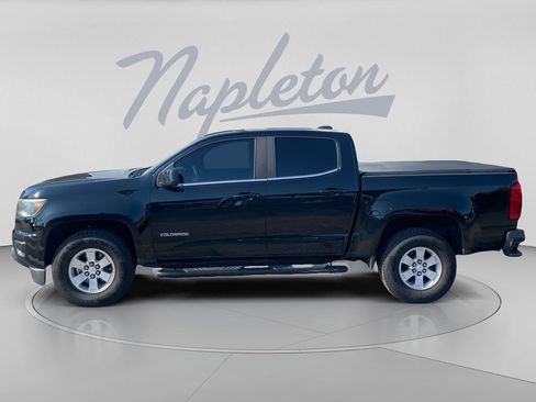 Used 2019 Chevrolet Colorado W/T w/ WT Convenience Package RWD image 4