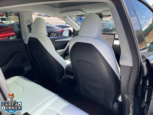 Used 2023 Tesla Model Y Long Range AWD/4WD image 69