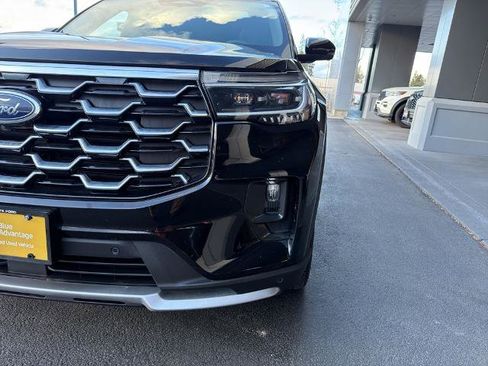 Certified 2025 Ford Explorer Platinum w/ LUX Leather Package image 4