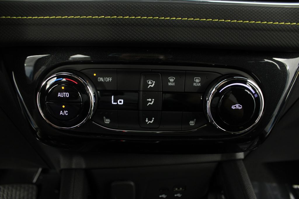 New 2026 Chevrolet TrailBlazer ACTIV w/ Convenience Package FWD image 6