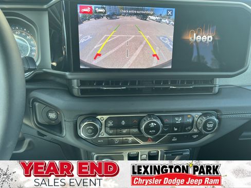 Used 2024 Jeep Wrangler Sahara w/ Technology Group image 25