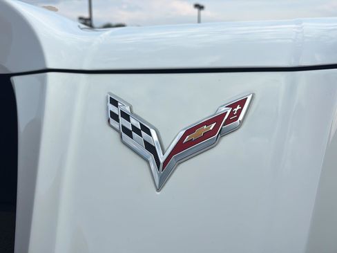 Used 2018 Chevrolet Corvette Stingray Convertible RWD image 51