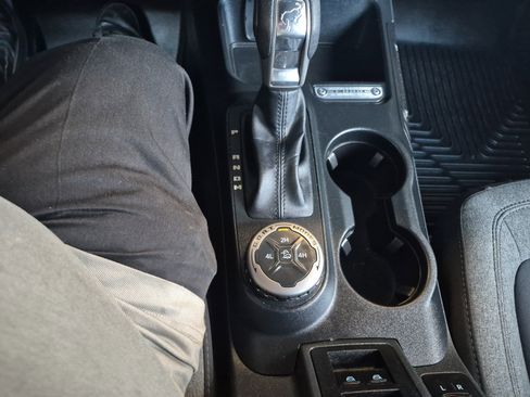 Used 2022 Ford Bronco 4-Door image 26