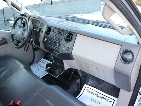 Used 2009 Ford F350 XL image 13
