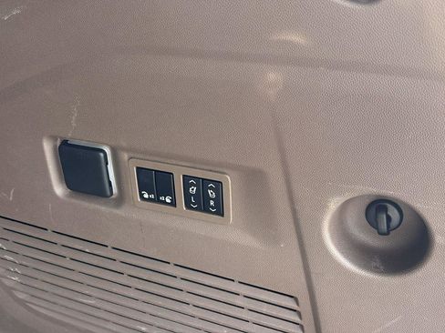 Certified 2023 GMC Yukon XL Denali image 21