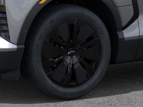 New 2026 Chevrolet Blazer EV LT image 9