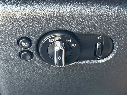 Used 2022 MINI Cooper S image 21