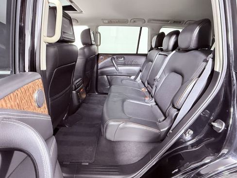 Used 2019 Nissan Armada Platinum image 24