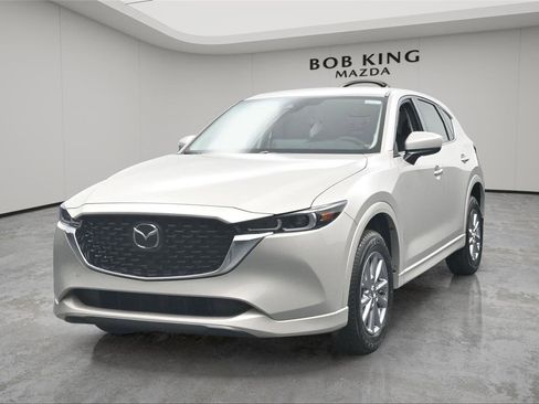 Used 2025 MAZDA CX-5 AWD 2.5 S w/ Select Package image 11