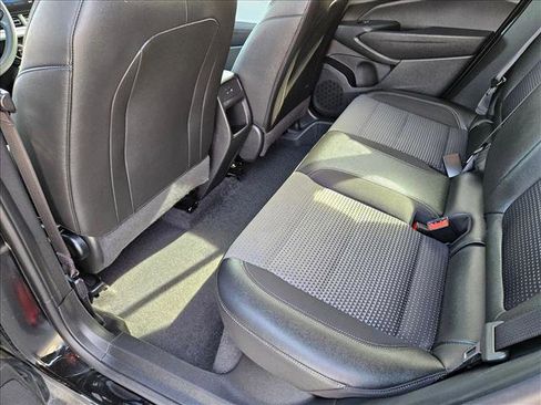 Used 2025 Chevrolet Trax LT image 17