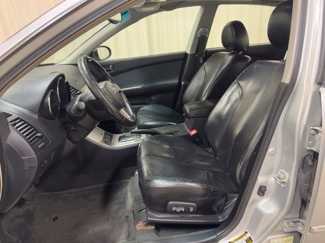 Used 2006 Nissan Altima 3.5 SL FWD image 15