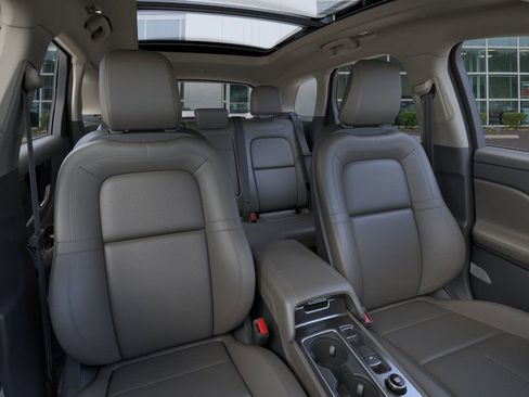 New 2024 Lincoln Corsair Grand Touring image 10