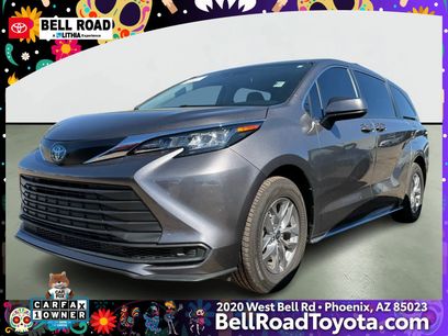 Used 2022 Toyota Sienna LE