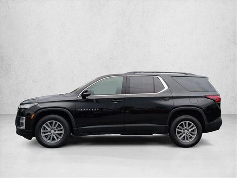 Used 2022 Chevrolet Traverse LT FWD image 9