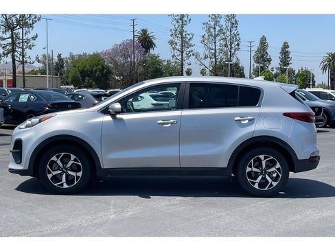 Used 2021 Kia Sportage LX FWD image 2