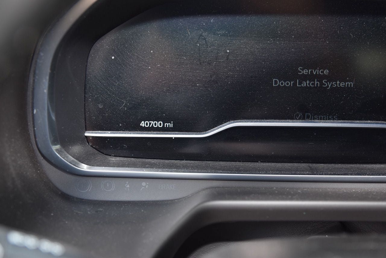 Used 2023 Chevrolet Tahoe LT w/ LT Signature Package RWD image 8