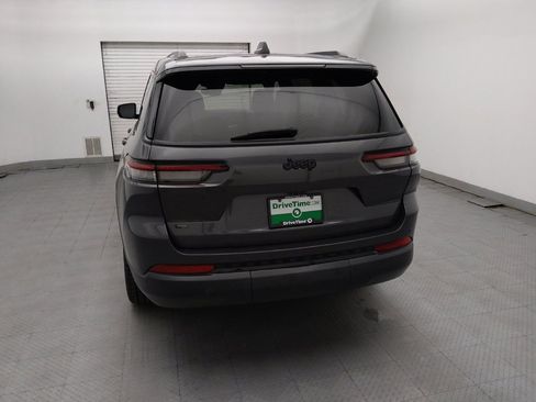 Used 2023 Jeep Grand Cherokee L Laredo RWD image 6