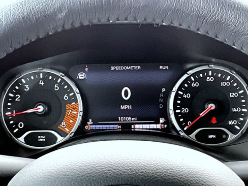 Used 2022 Jeep Renegade Limited AWD/4WD image 15