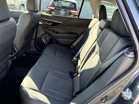 Certified 2025 Subaru Outback Limited image 19