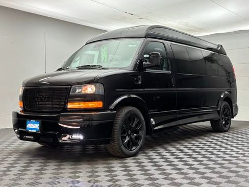 New 2026 GMC Savana 2500 Extended w/ Driver Convenience Package RWD image 16