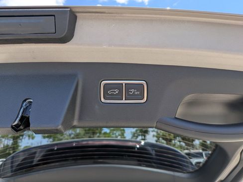 Certified 2026 Kia Sorento SX AWD/4WD image 13